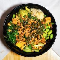 Veggie Bowl · Salad, Tofu or Pineapple, Tosa-mi (Japanese dressing) sauce, Seaweed Salad, Cucumber, Avocad...
