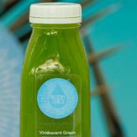 Viridescent Green · Ingredients: Chard, Kale, Celery, Parsley, Cucumber, Lemon.
Benefits: Vitamin C and calcium,...