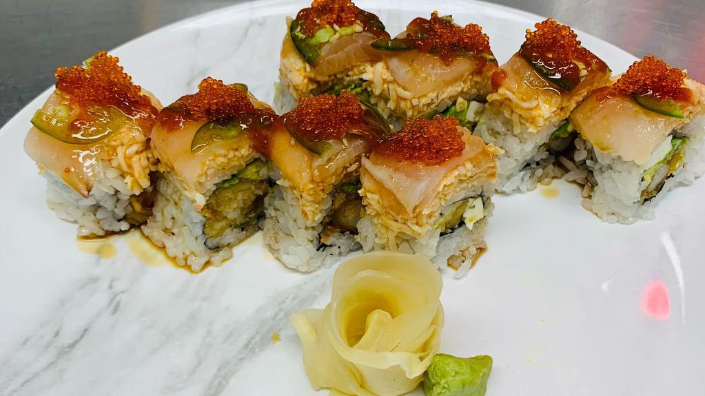 Sumo Special · Most popular. Inside: avocado, cream cheese, and shrimp tempura.. Outside: spicy crab, red snapper, jalapeño slices, sriracha, eel sauce, and tobiko. Contains raw fish.