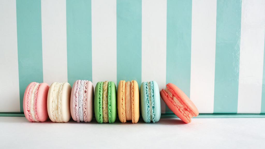 12 Pack Assorted Macarons  · Delicious Macarons from Local Macadons. This is an assorted Macarons sets! It can have flavors such as Strawberry, Cap n' Crunch, Ube, Passion Fruit, Pistachio, Raspberry, Fruity Pebbles, Vietnamese Coffee, Matcha, Cookies n' Cream, Cookie Butter and so on! (Flavors depends on availability)
