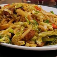 Chicken Or Tofu Chow Mein · Thin stir fry savory or sweet noodles and vegetables with chicken or tofu.