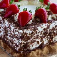 Strawberry Whip Cream Cake · 