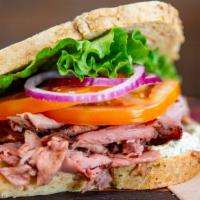 Peppered Bleu Roast Beef · Roast beef, red onion, lettuce, tomato, red onion with bleu cheese spread, sandwich salt - S...