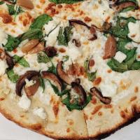 Blanca · Sprinkled with spinach, mushroom, ricotta, mozzarella, and roasted garlic, this elevated whi...