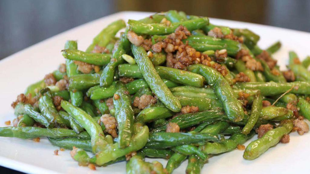 Green Beans With Pork 干煸四季豆 · 