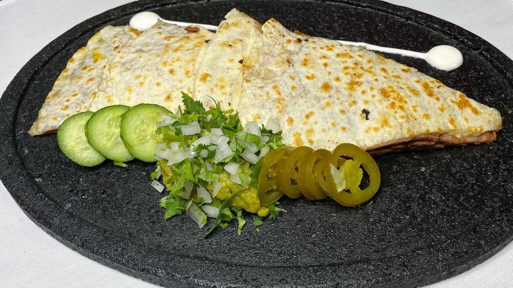 Quesadilla With Flour Tortilla · Choice of meat with cilantro & onions