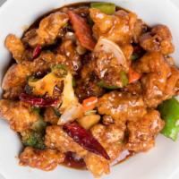General Tso'S (House Special Chicken) · Hot. Tender, crispy chicken with broccoli. Bell peppers, onion, and pineapple stir fried in ...