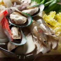Sea Food Hot For One Person · Srimp,Mussel,Scallop,Napa Cabbage,Bok Choy,Beans Sprout,Mushroom,Broccoli,Udon,Dumpling,Fish...