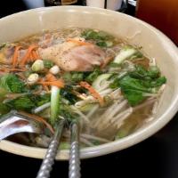 Thai Chicken Noodle Soup · Chicken breast, cabbage, bean sprout in clear broth with rice noodle.