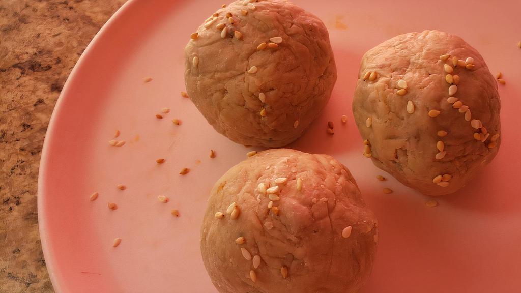 Fried Taro Ball / 蛋黄芋丸 · 3 Ps