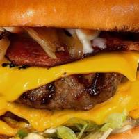 Psycho Burger I · Single 1/3 Lb patty with ketchup, mustard, Mayo, lettuce, onion, pickel and tomato.