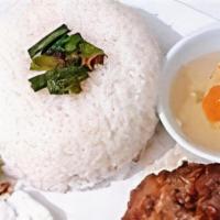 Rice With Grilled Marinated Pork Chop & Fried · 