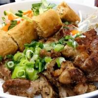Vermicelli With Grilled Pork & Egg Roll · 