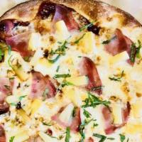 Hawaiian Bbq Pizza (760 Cal) · bbq sauce, mozzarella, canadian bacon, pineapple, red onion, cilantro