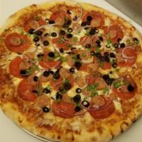 Deluxe · Pepperoni, Italian sausage, onion, green pepper, olives.