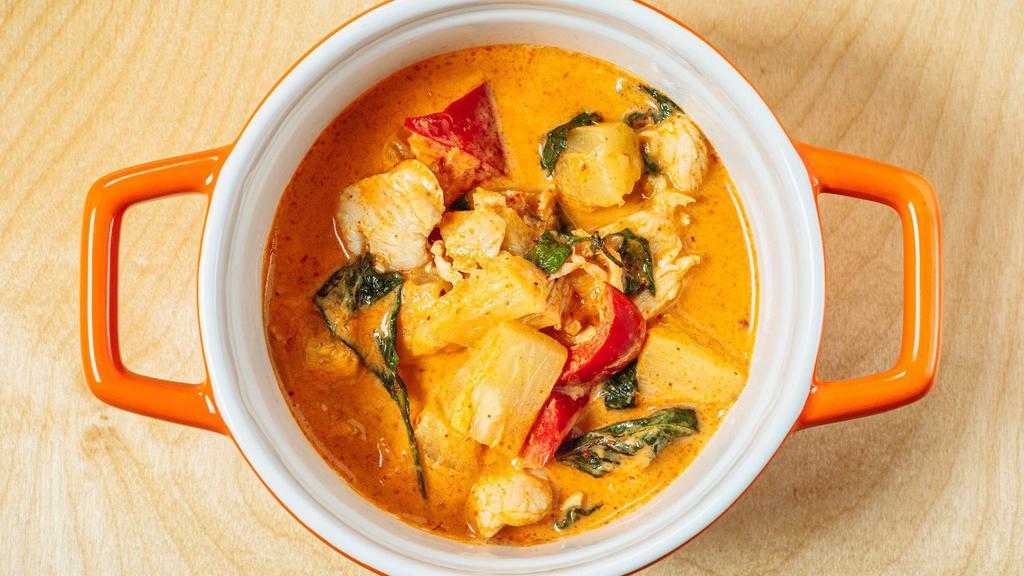 Pineapple Curry · Red curry paste with pineapple, basil and red bell pepper.