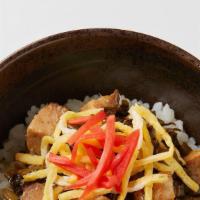 Pork & Pickled Veg Bowl (Chashu & Takana Donburi)
 · Chashu (marinated pork), karashi takana (pickled veg), egg, pickled ginger, and rice.
