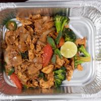 Drunken Noodle Chicken · Pan-fried flat rice noodle with sweet chili sauce, eggs, onion, bell pepper, broccoli, tomat...