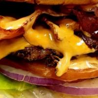 Single Pat · Certified angus beef patty, american cheese, lettuce, tomato, onion, crafty sauce & pickle o...
