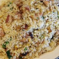 Cream Bacon Fried Rice 奶油培根蛋炒饭 · White rice stir-fried with bacon, cream, and egg.