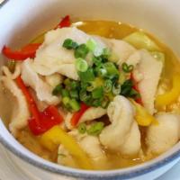 Bell Pepper Fish 藤椒鱼片 · Spicy peppercorn oil fish fillet soup with bell pepper.