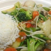 Vegetable Delight · Vegetarian. Steamed broccoli, zucchini, green beans, bell pepper, cabbage, onion, mushrooms,...