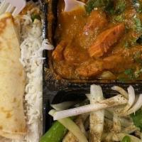 Butter Chicken · Gluten free. Pulled chicken, creamy tomato sauce, pure ghee, herbs and spices.