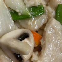 Moo Goo Gai Pan · Sliced chicken breast sauteed with mushroom, carrots, snow peas, celery, onion and baby corn.