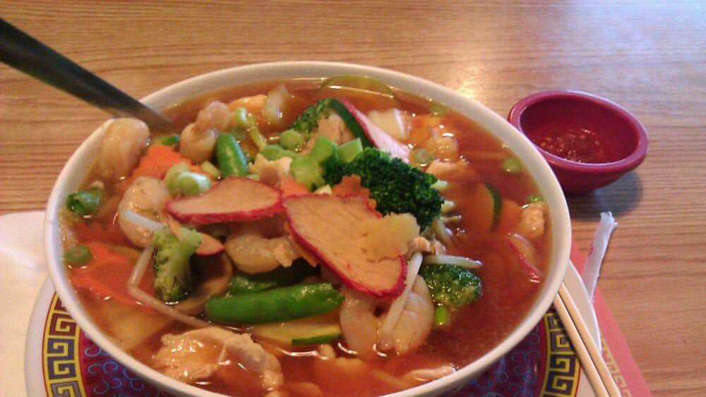 House Special Noodles · (Broth) (Shrimp, Chicken, Pork & Assorted Vegetables In Broth)