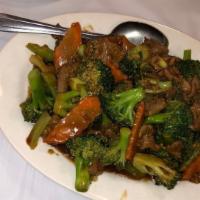 Beef Broccoli · stir fried, sliced beef, scallions, celery, carrots, broccoli