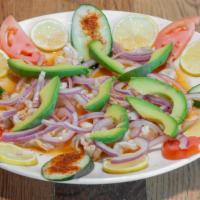 Camarones Aguachile · SHRIMP IN LIME JUICE AND CHILTIPIN
