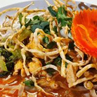 Thai Curry Noodles · Egg noodles, choice of chicken, pork, beef, veggies, tofu or seafood with bean sprout, onion...