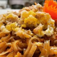 Cs1 Crab Pad Thai · Rice noodles stir fired with crab meat, 2eggs, bean sprouts and house pad thai sauce, served...
