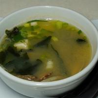 Asari (Clam) Miso Soup · Asari 8 pieces, wakame, green onion, tofu, miso soup
