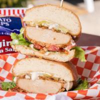 Original Chick-Not Sandwich · Original fried chick'n, lettuce, tomato, pickle & mayo. Served with mac salad.