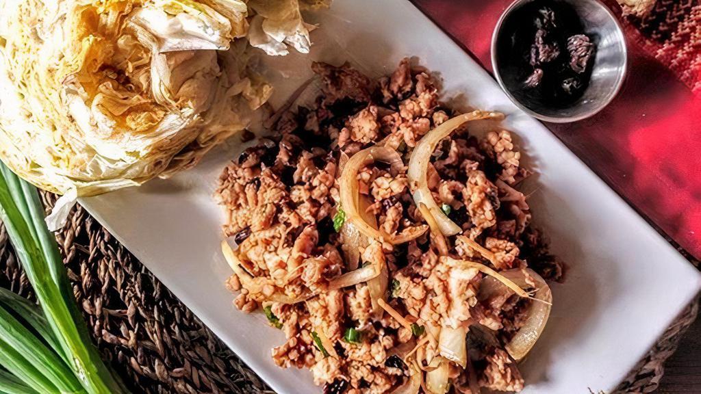 Lettuce Wraps Ground Chicken (32 G Protein) · Stir Fried Ground Chicken with Special House Sauce, Onions, Fresh ginger & Raisins served with Fresh Lettuce & Sweet Chili Sauce, 32g Protein, 165 Calories