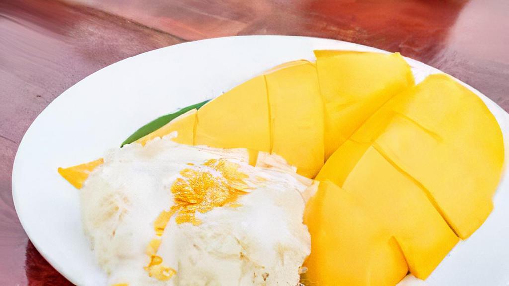 Sticky Rice Mango · Gluten Free.Popular .
Dairy Free.Sweetened coconut milk flavors sticky rice, which is then served with fresh mango in this deliciously refreshing take on the traditional Thai treat.