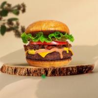 Chase The Classic Burger  · Seasoned plant-based patty topped with lettuce, tomato, onion, and pickles. Served on a bun.