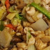 Moo Goo Gai Pan · Served with steamed rice. Chicken with mixed vegetables.