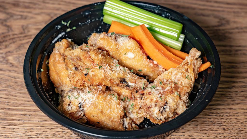 Chicken Wings · served with broccoli, carrots and ranch
