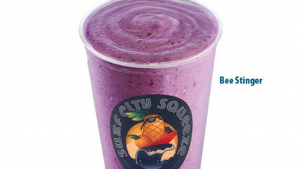 Bee Stinger · Real Fruit Smoothie with Blueberry, Banana, Whey Protein & Bee Pollen