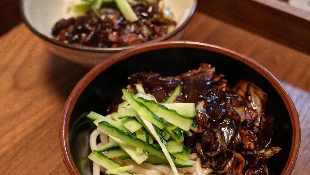 Korean-Style Jajangmyeon Combo/  韓式炸醬麵套餐 · Most popular item. Chef's Special. Korean-style noodles topped with thick black bean sauce, diced chicken, and vegetables.  Combo serve with Japanese Fried Chicken and a soft drink