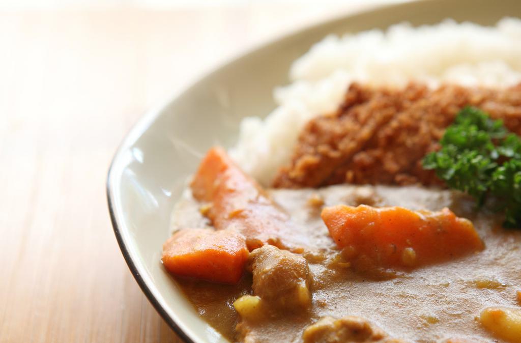 Japanese Curry With Pork Cutlet Combo / 日式豬排咖哩飯套餐  · Japanese Chicken Curry serves with Pork Cutlet on top and a Soft Drink.