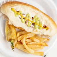 Hot Dog Sonora · Sonora hot dogs includes bacon, tomato, beans, mayonnaise, mustard, and guacamole.
Served wi...