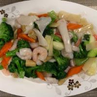 Seafood Delight · Shrimp squid crab meat.