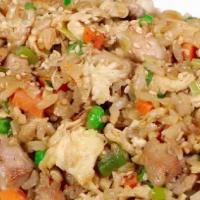 Chicken Fried Rice · Chicken,Egg, Green Beans, Diced Carrots, Peas
SUB BEEF OR PRAWNS 
ADD ON  $2.00