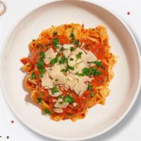 Vodka Valkyrie (Fettuccine) · Creamy tomato and white sauce blend cooked with Fettuccine.
