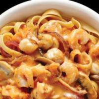 Total Seafood (Regular) · Rosee Sauce, Scallops, Shrimp, Lobster, Mushrooms, Red Onions