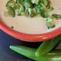Queso Dip Spicy (1/2 Pint) · 