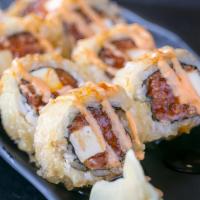 Royal Spicy Tuna Roll · Spicy tuna, cream cheese, deep fried served with chipotle mayo and eel sauce.